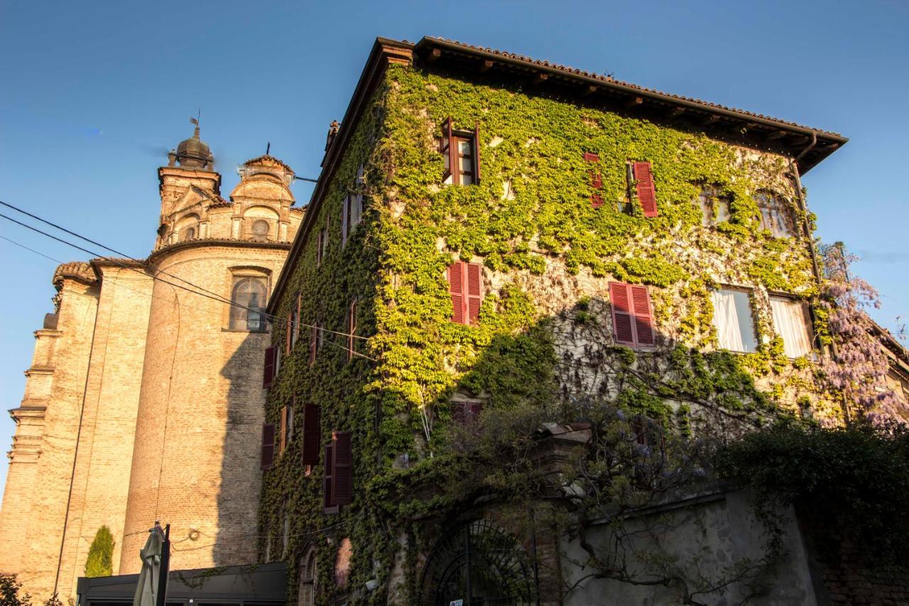 Bed and Breakfast L'Aromatario à Neive Extérieur photo