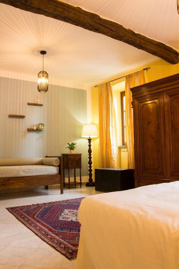 Bed and Breakfast L'Aromatario à Neive Extérieur photo