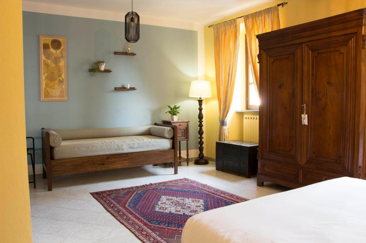 Bed and Breakfast L'Aromatario à Neive Extérieur photo