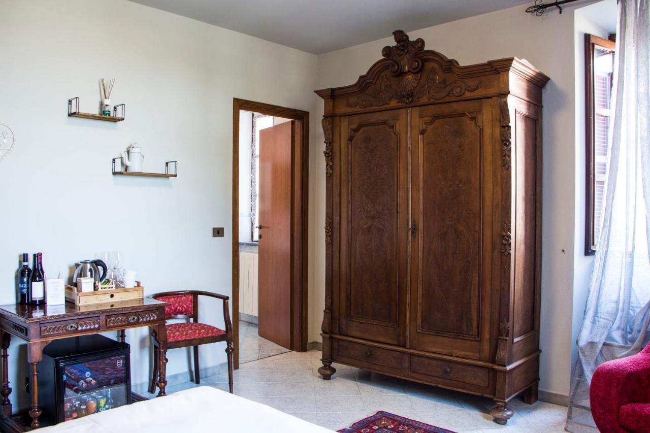 Bed and Breakfast L'Aromatario à Neive Extérieur photo