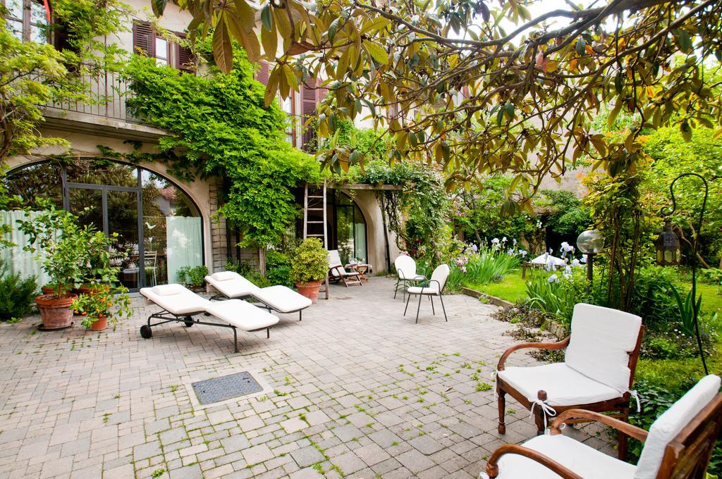 Bed and Breakfast L'Aromatario à Neive Extérieur photo