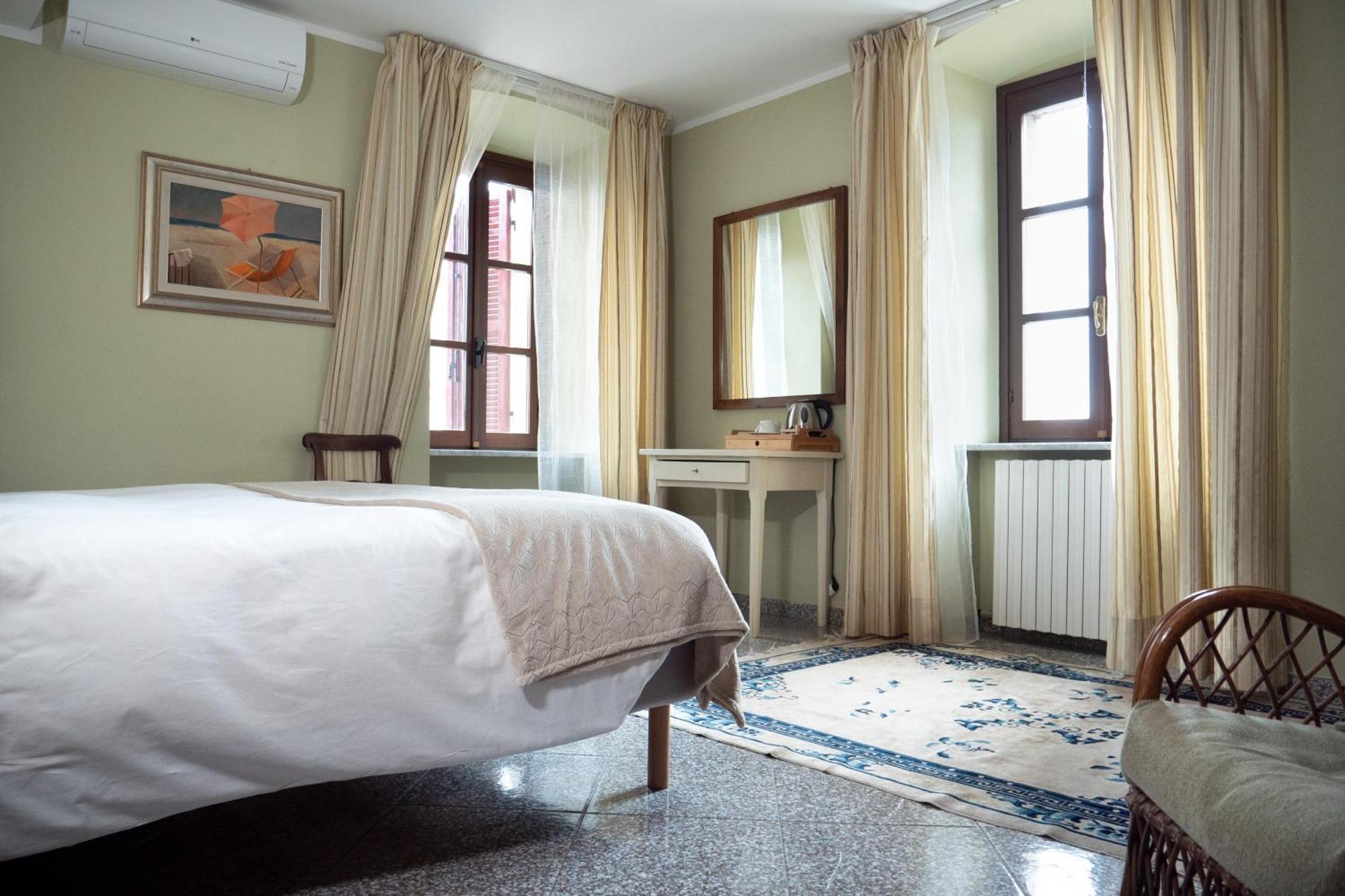 Bed and Breakfast L'Aromatario à Neive Extérieur photo